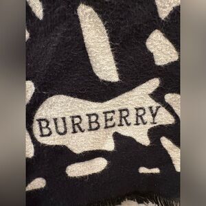 Burberry Prorsum Reversible Cashmere Scarf Shawl